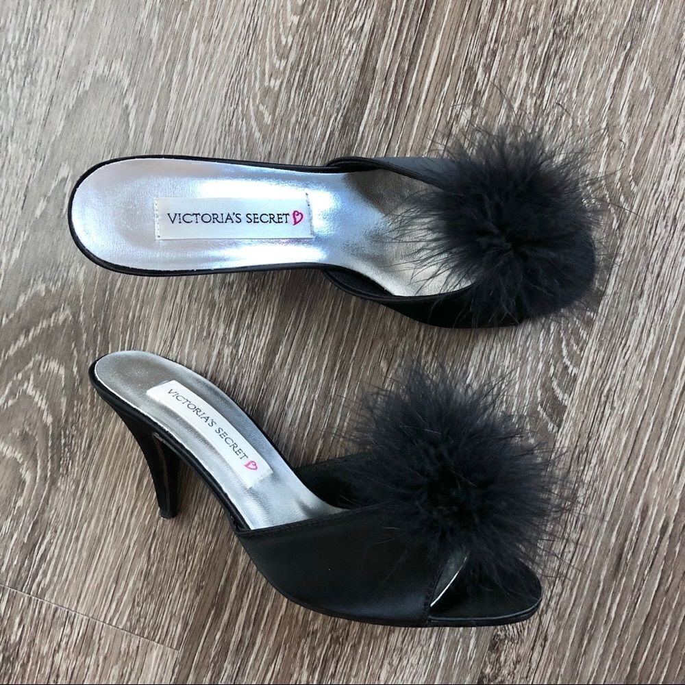 Vintage Victoria’s Secret fuzzy heels